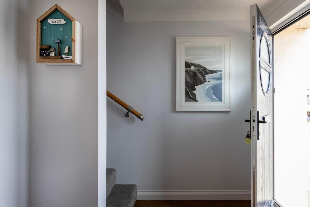 Fabulous High Street Townhouse With Stunning Views & Parking At 'Eagles Nest' Falmouth Exterior foto